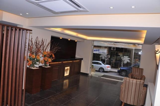 Orient Prince Hotel Beiroet Buitenkant foto